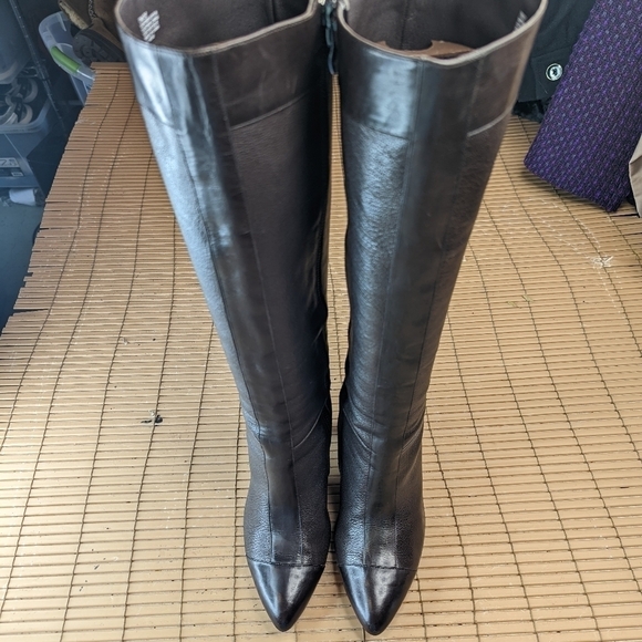 Saks Fifth Avenue women's Brown leather 18" Tall riding Boots Size 7M 13" calf. - Picture 2 of 11